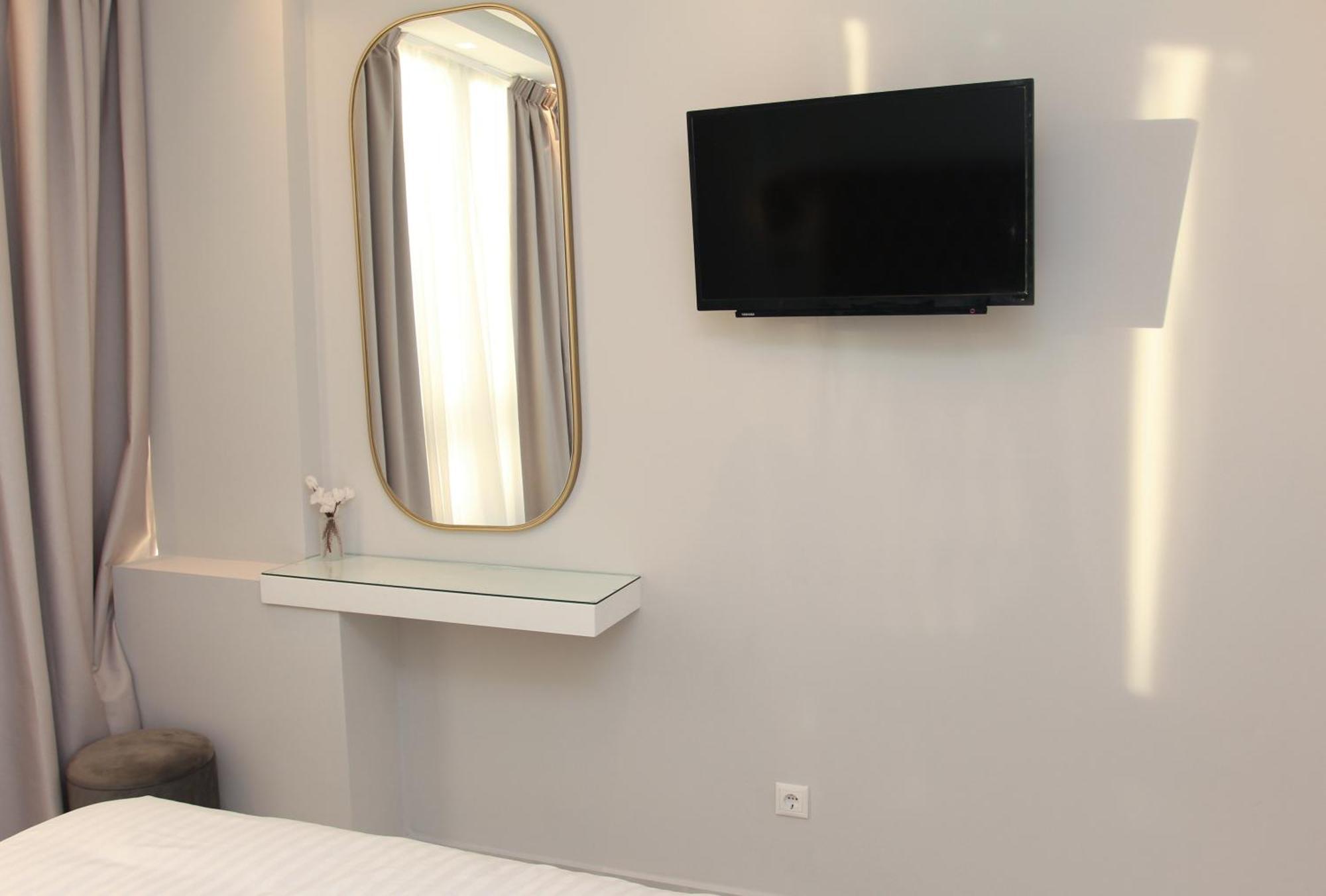Central Metropolis Luxury Living Athens Ngoại thất bức ảnh