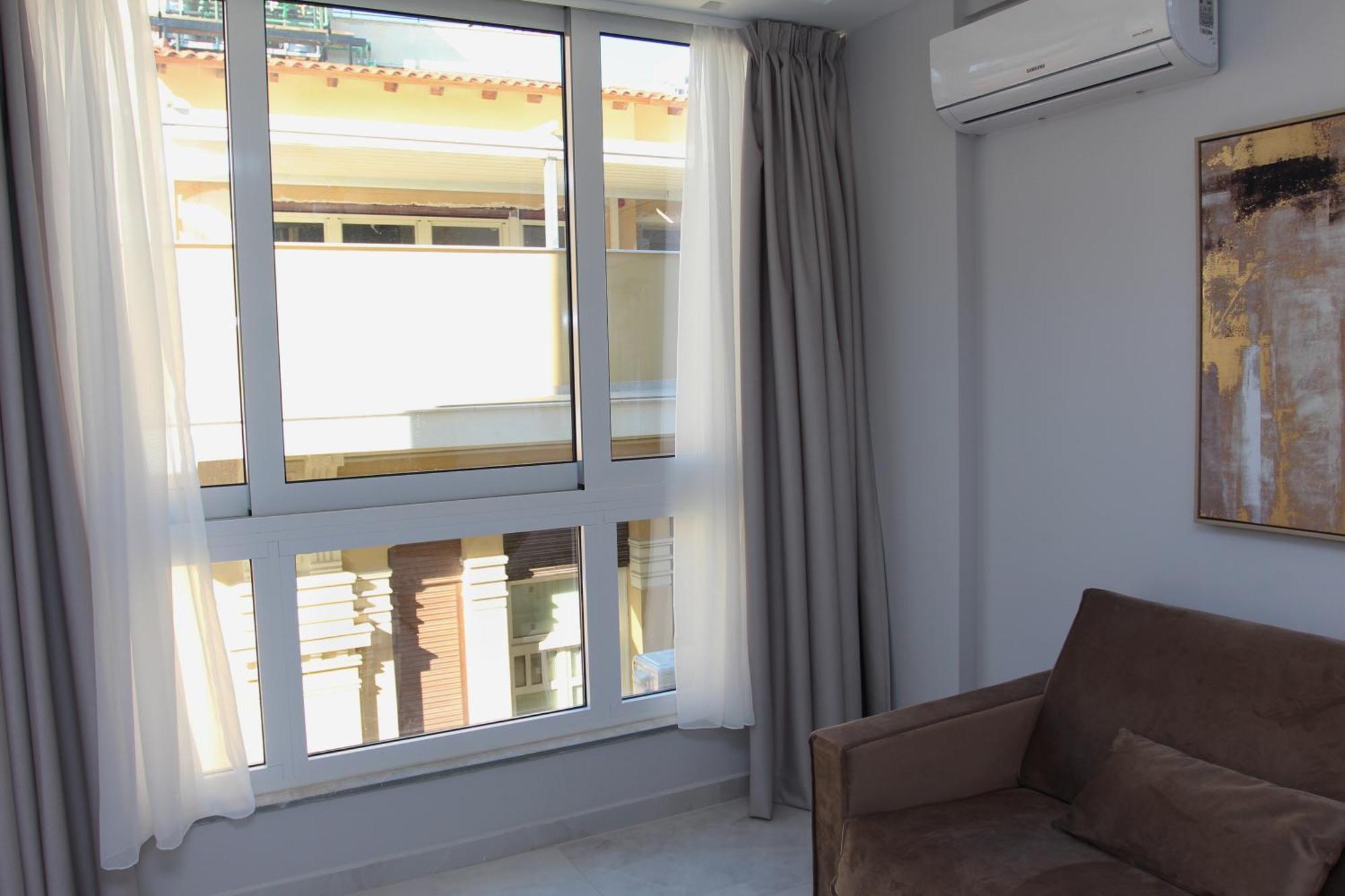 Central Metropolis Luxury Living Athens Ngoại thất bức ảnh